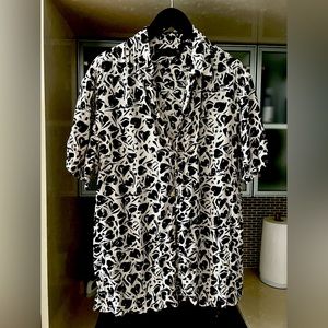 Men’s Allsaints Viscose short sleeve shirt in medium